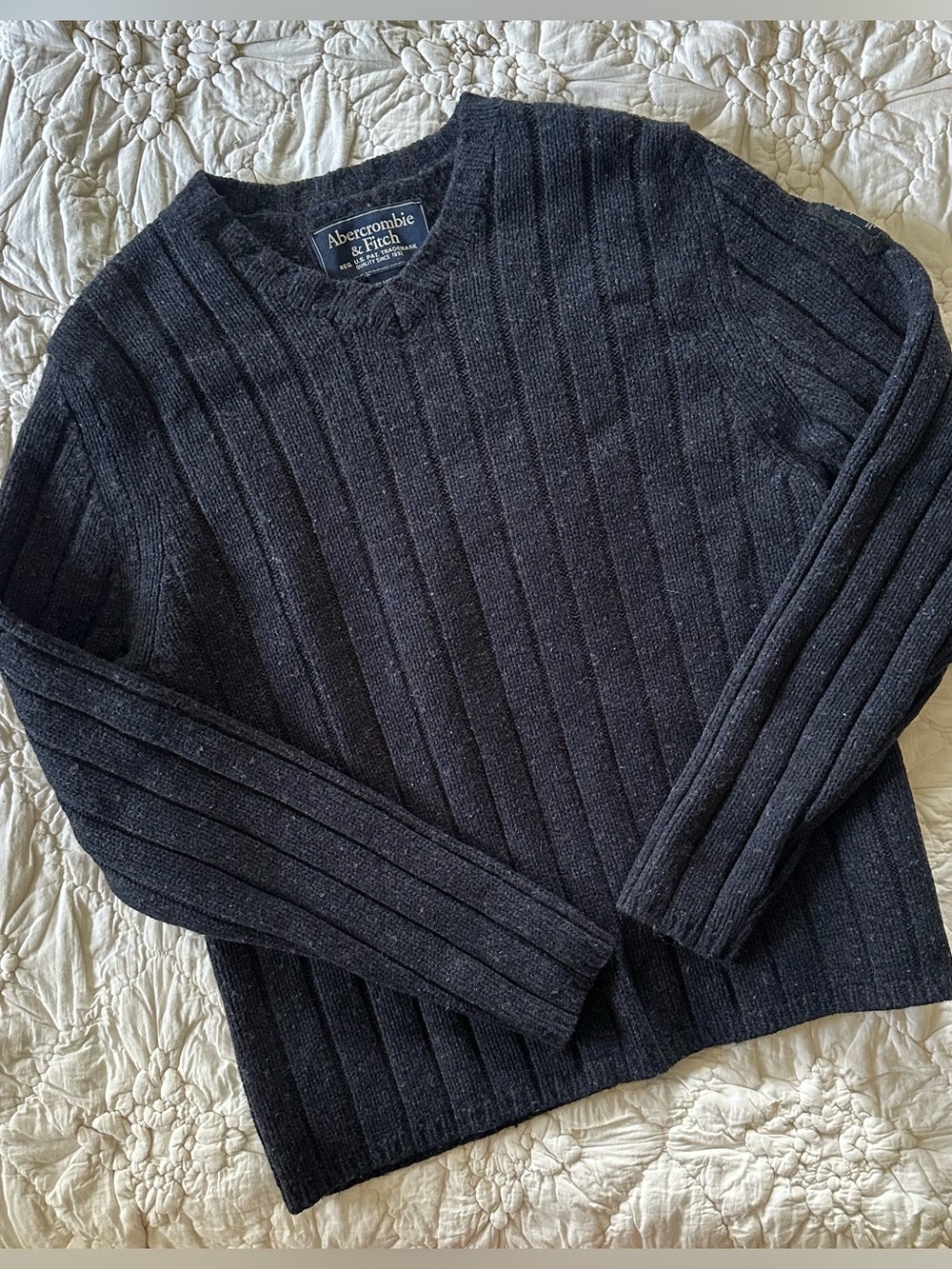 Abercrombie & Fitch Knit Wool Sweater Vintage 1990s / Early Y2K